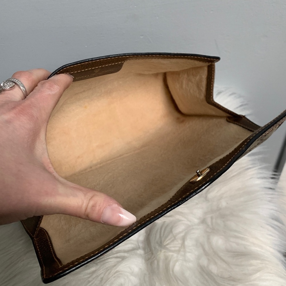 Authentic vintage 1980’s Gucci Sherry Line Ophidia clutch w/ free conversion kit - Picture 15 of 17